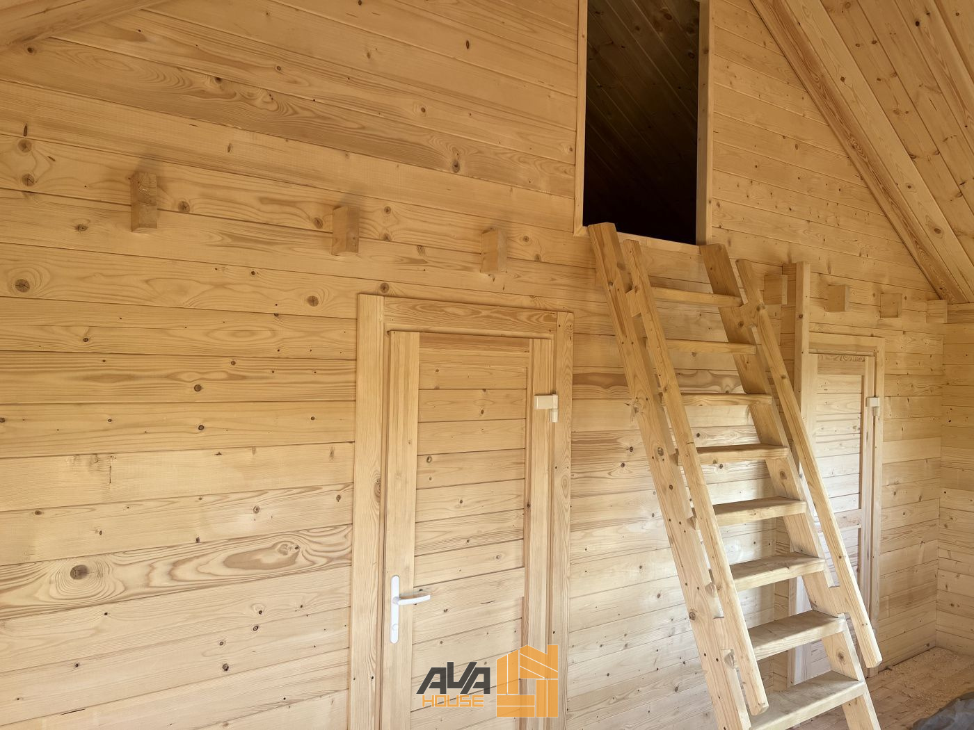 Domek letniskowy Turyn z antresolą R 8 x 7,7